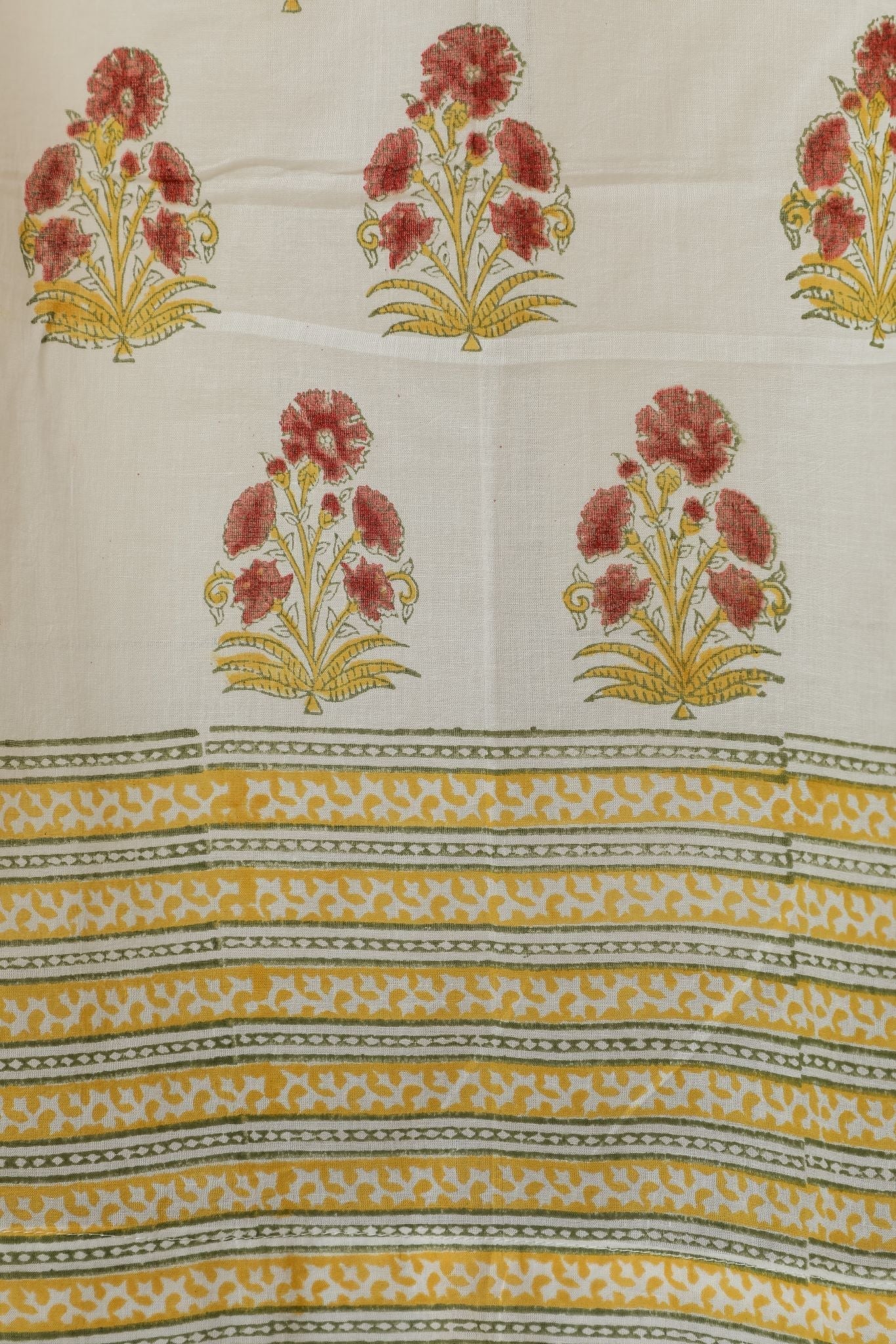 SootiSyahi 'Red Daisy' Handblock Printed Cotton Window Curtain - SootiSyahi