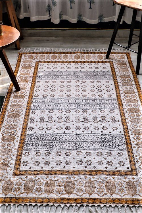 SootiSyahi 'Sparkles on Floor' Handblock Printed Cotton Dhurrie Rug - SootiSyahi