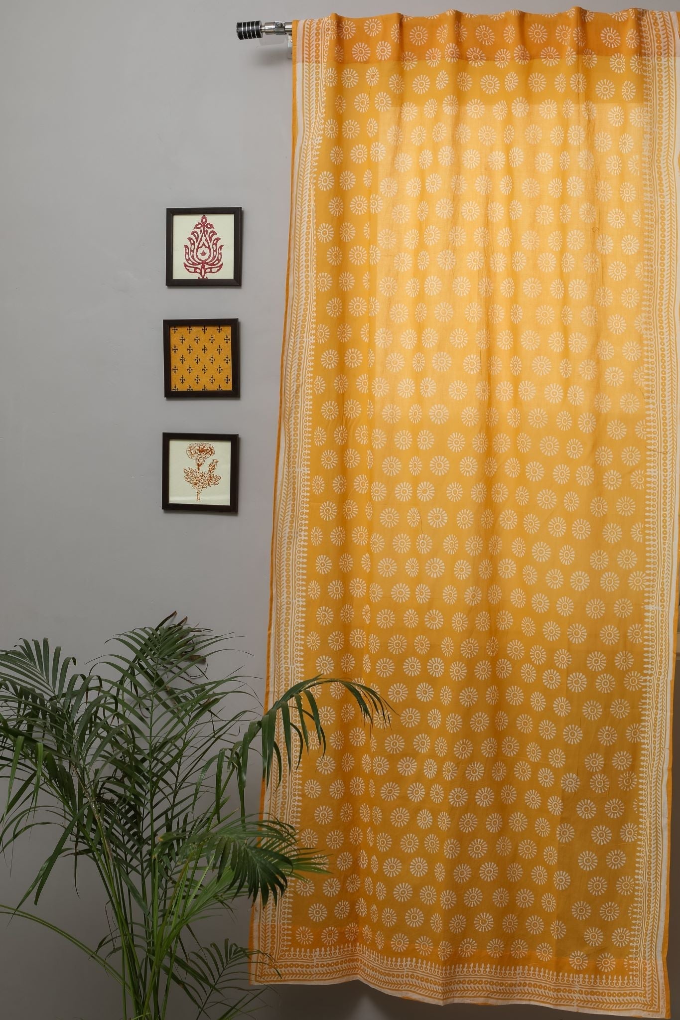 SootiSyahi 'Sunflowe' Handblock Printed Cotton Door Curtain - SootiSyahi
